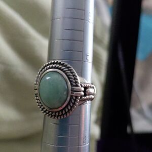 Vtg JADEITE STONE  &Silver Ring 6.75